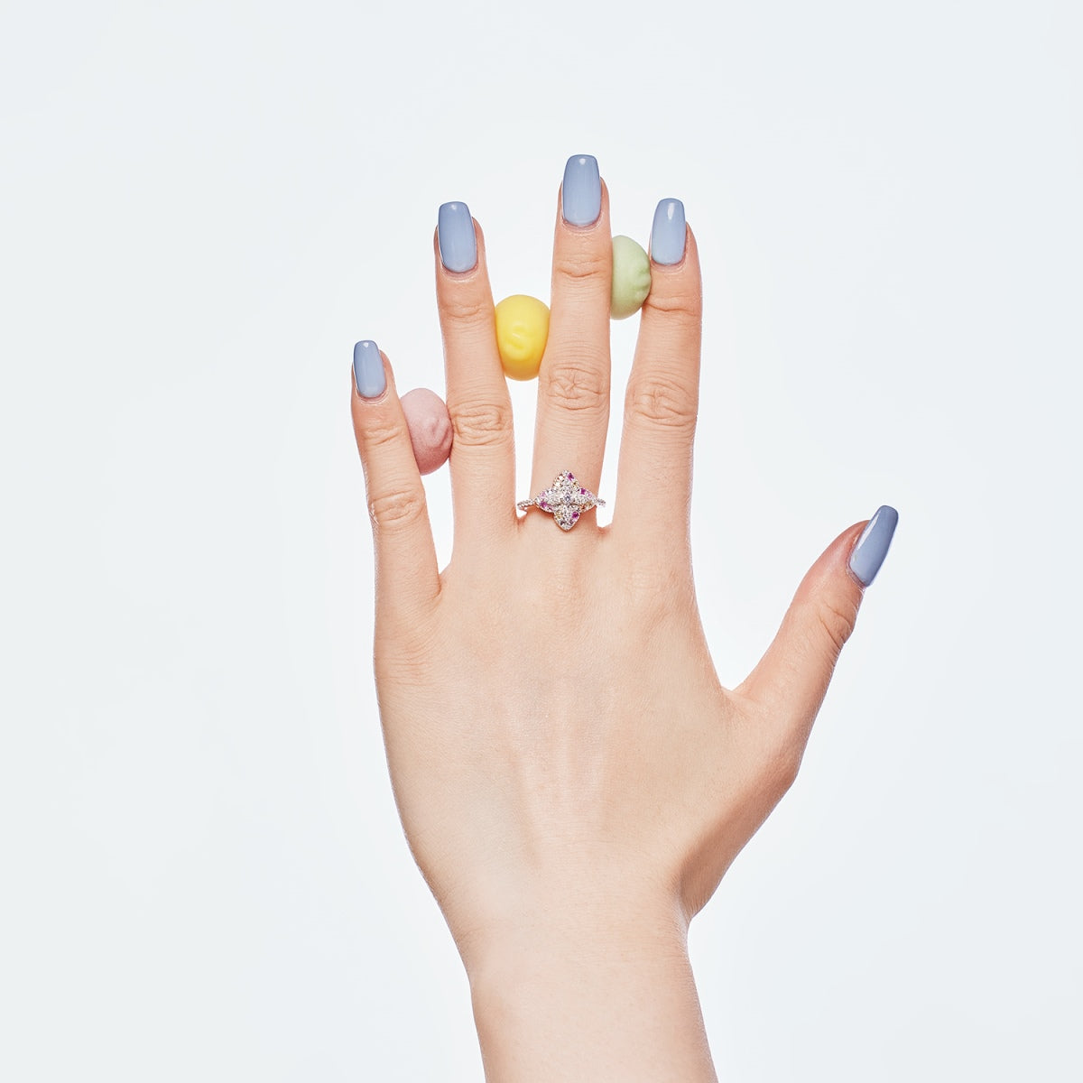 [AuraEcho]Luxurious Colorful Flower Shape Banquet Ring