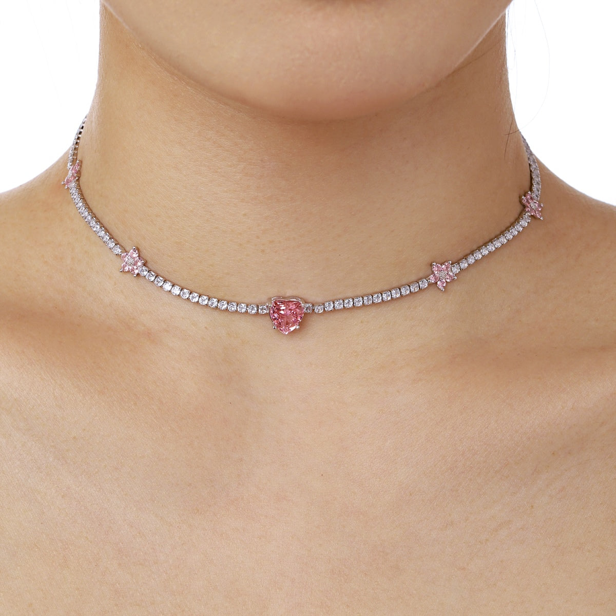 [AuraEcho]Dazzling Pink Heart Flower Necklace