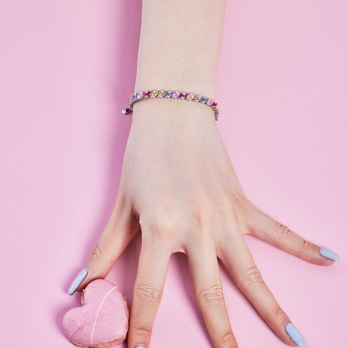 [AuraEcho]Ornate Sparkling Multi Cut Party Bracelet