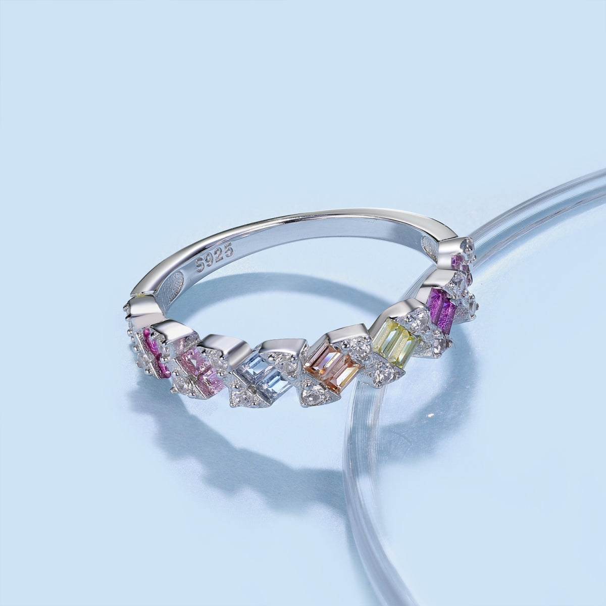 [AuraEcho]Delicate Vibrant Emerald Cut Daily Ring