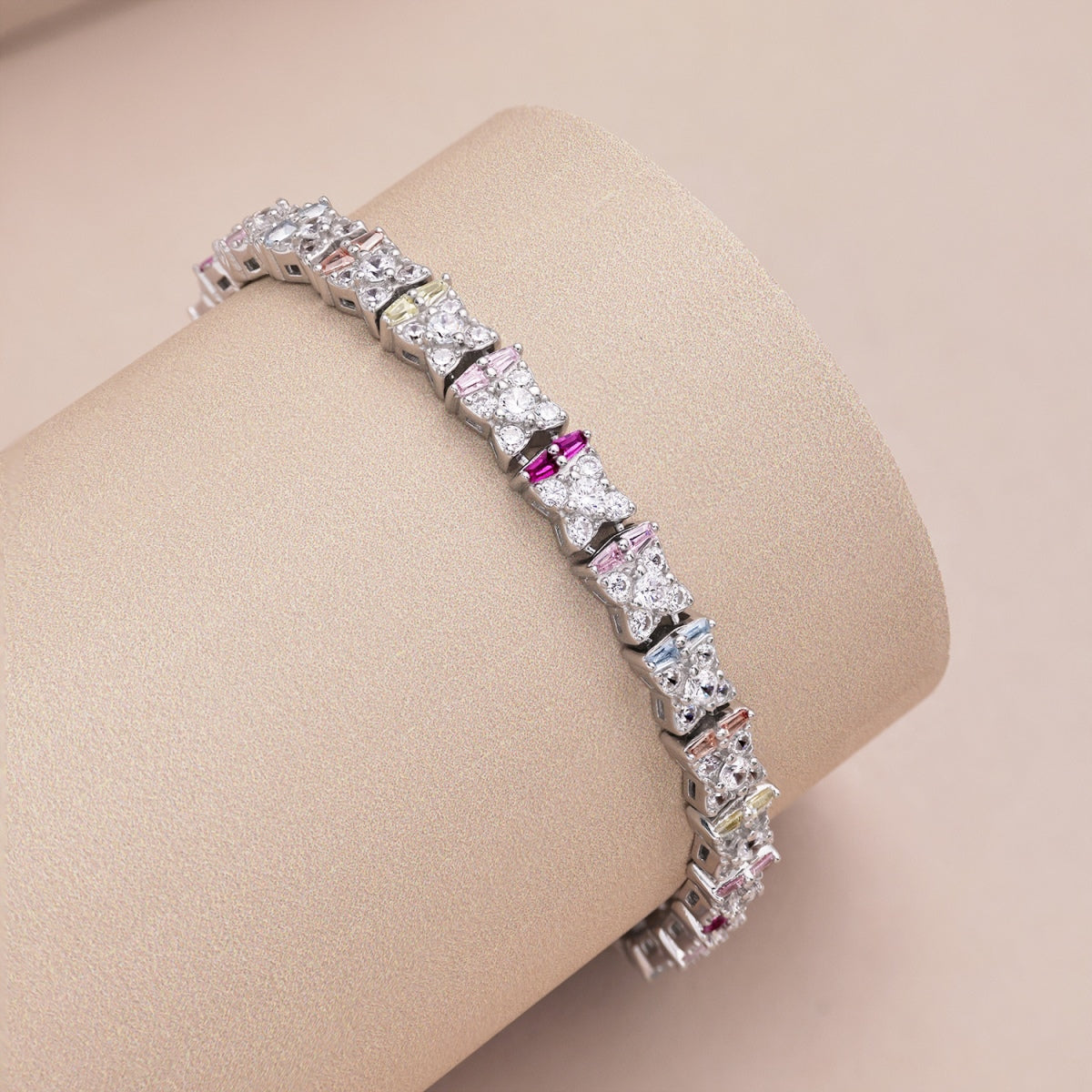 [AuraEcho]Unique Colorful Flower Shape Daily Bracelet