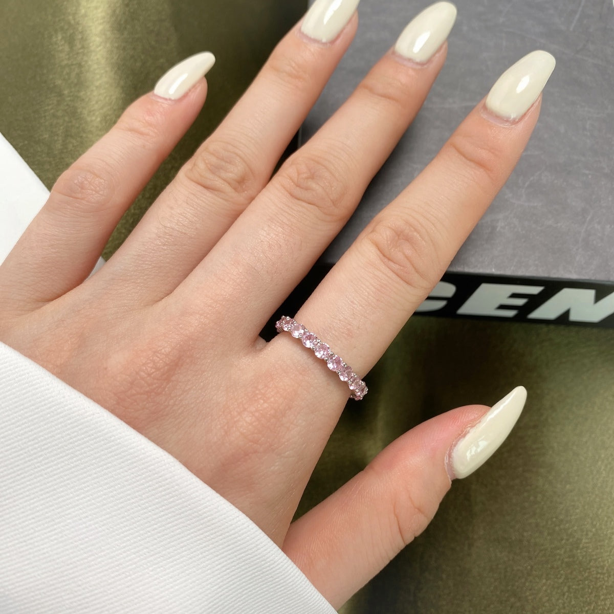 [AuraEcho]Sparkling Round Cut Tennis Ring