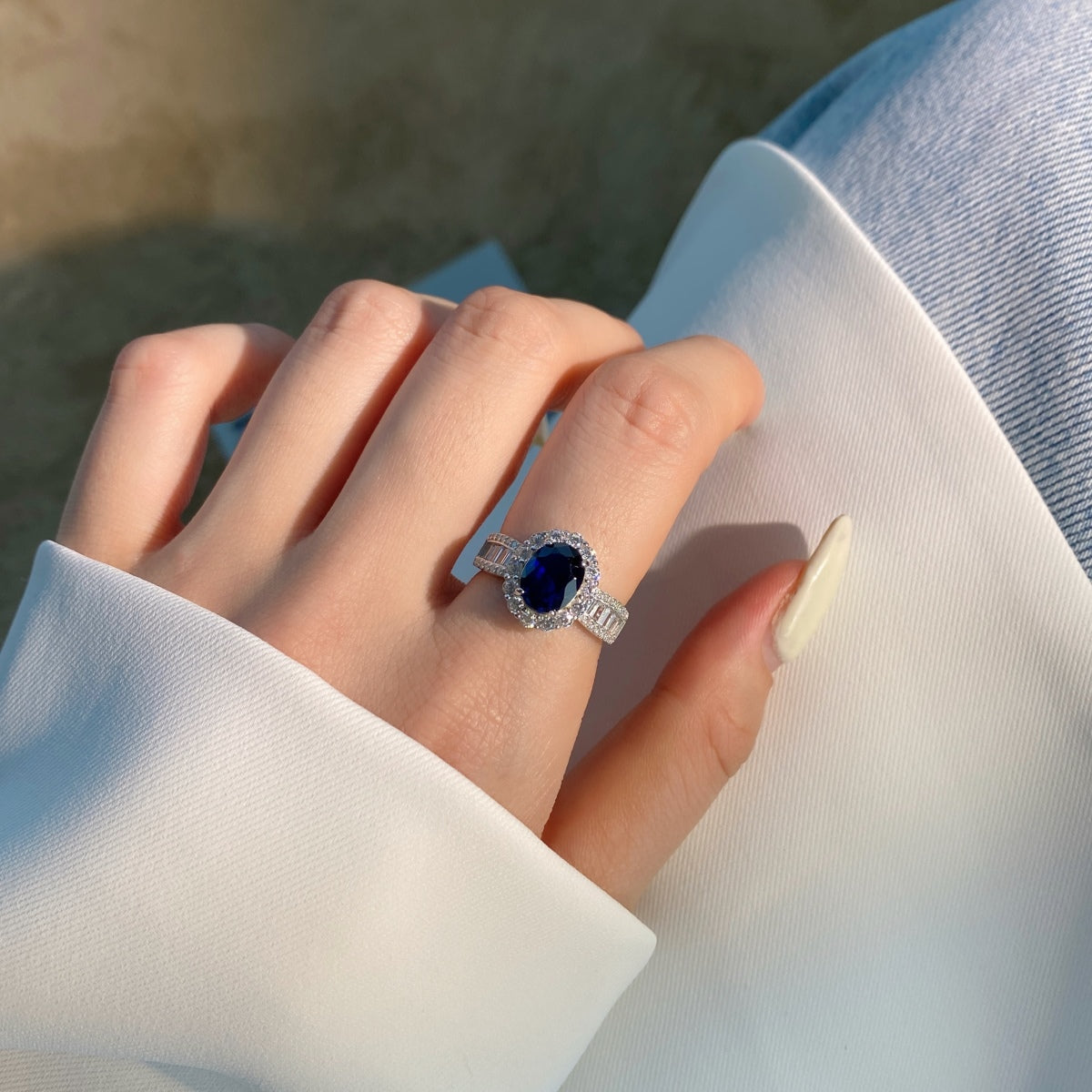 [AuraEcho]1.5 Carat Dazzling Charming Oval Cut Banquet Ring
