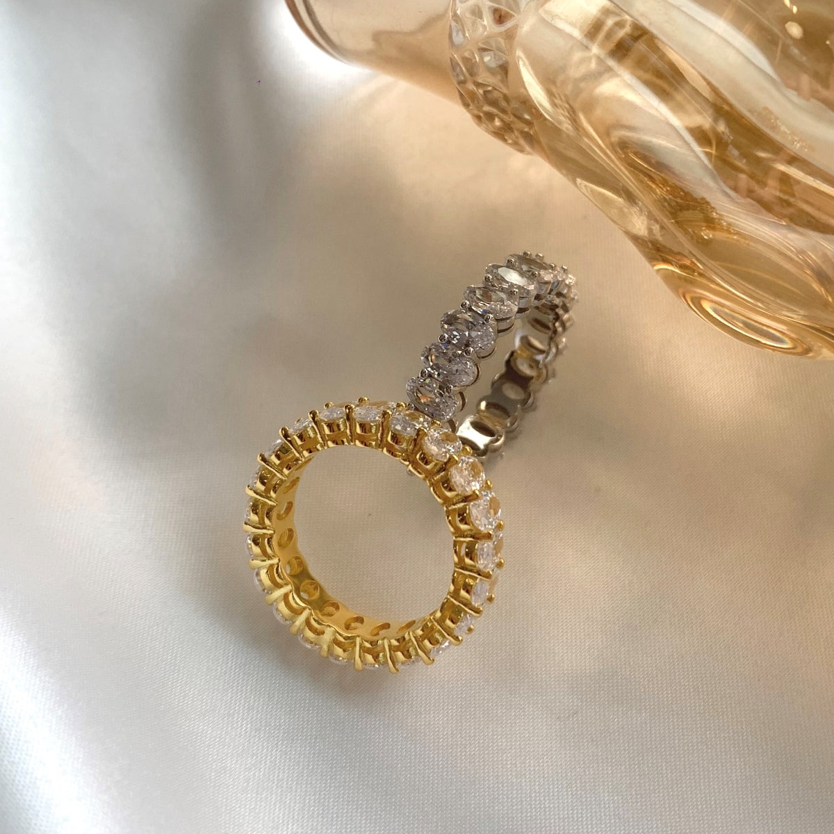 [AuraEcho]Ornate Oval Cut Tennis Ring