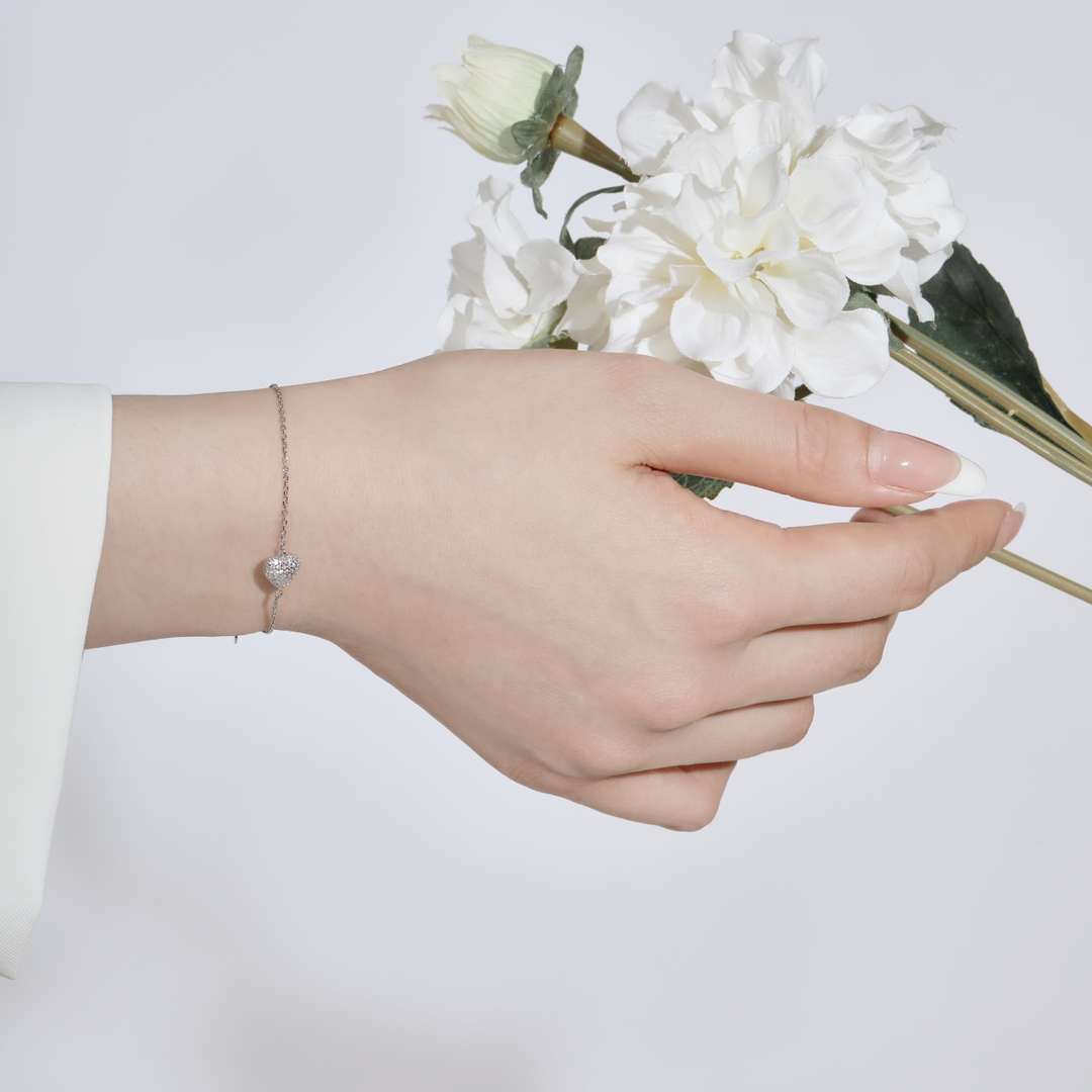 [AuraEcho]Heart-Shaped Gentle and Versatile Bracelet