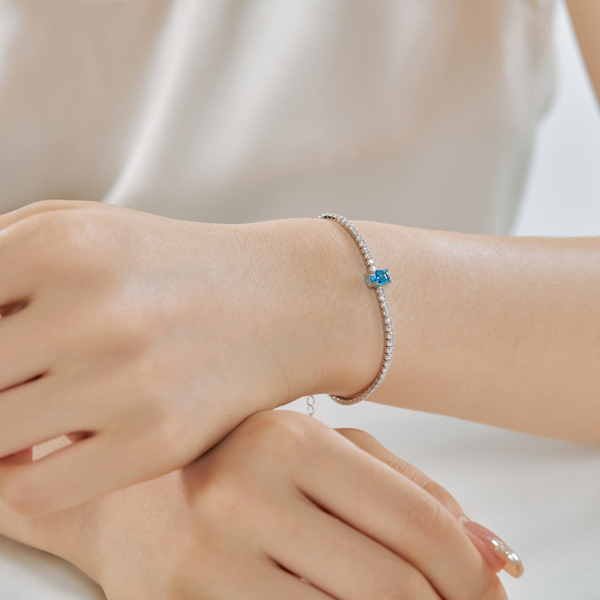 [AuraEcho]0.75 Carat Exquisite Oval Cut Daily Bracelet