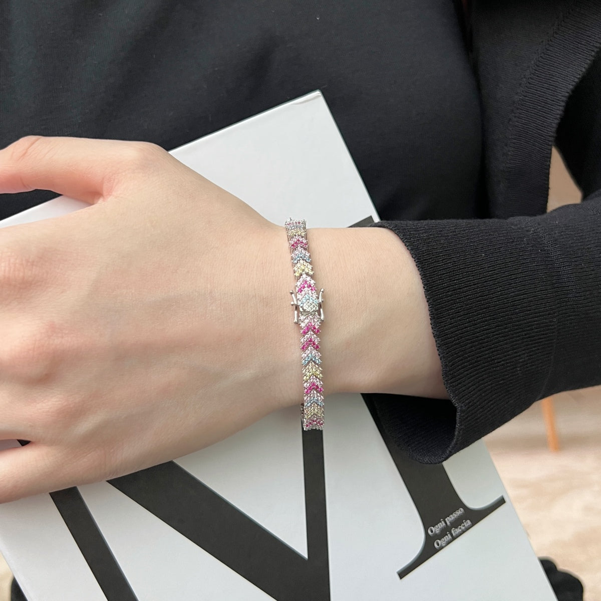 [AuraEcho]Ornate Sparkling Round Cut Party Bracelet