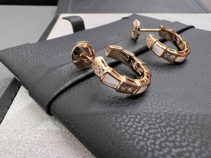 [AuraEcho]SERPENTI MOP PINK GOLD EARRINGS