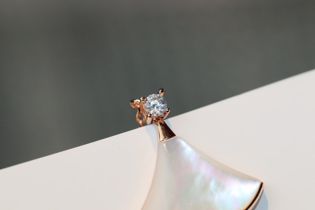 [AuraEcho]DREAM NECKLACE WHITE MOP PINK GOLD 1 DIAMOND