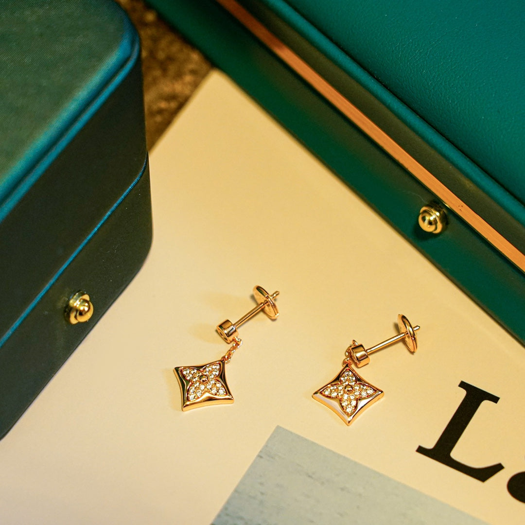 [AuraEcho]STAR DIAMONDS EARRINGS GOLD
