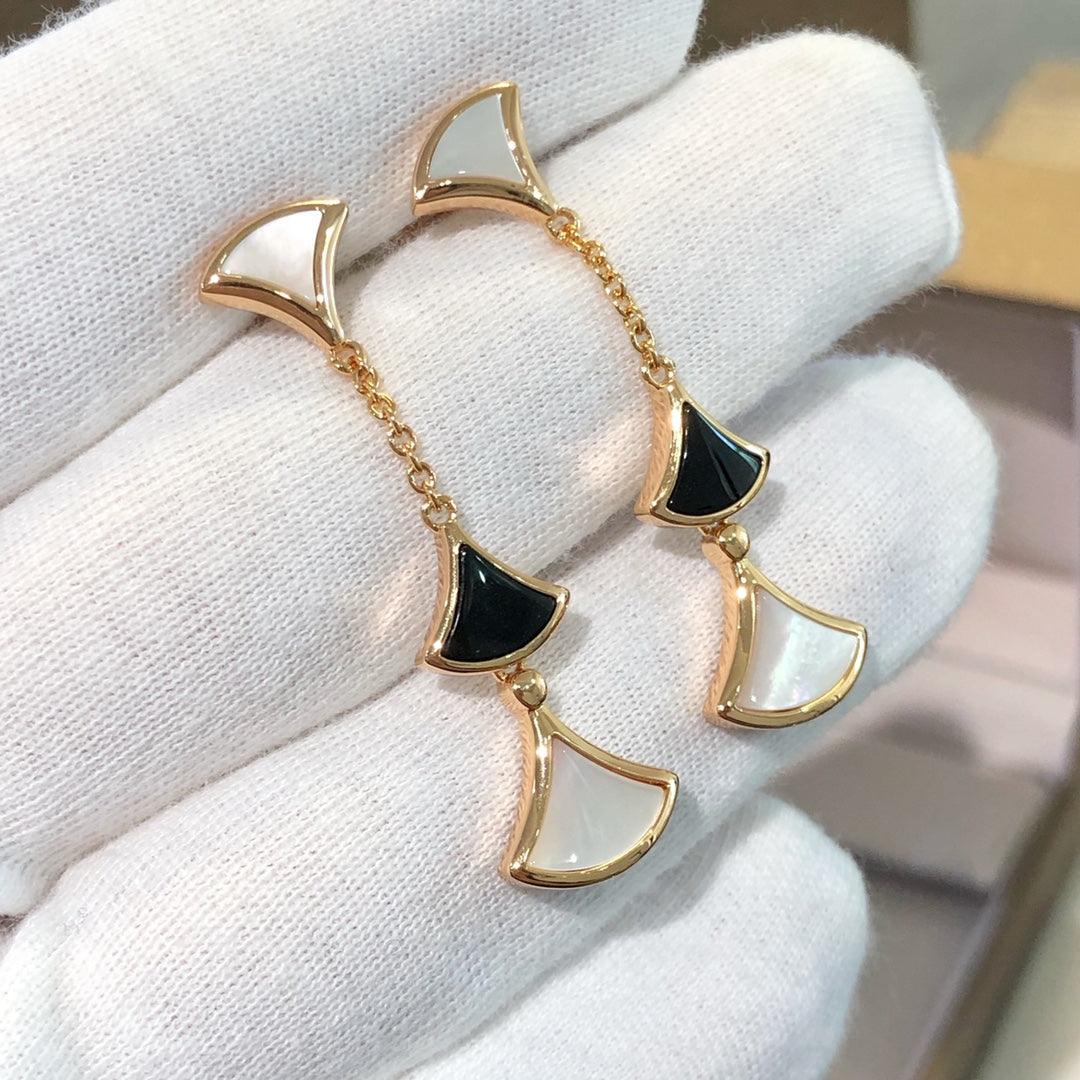 [AuraEcho]DREAM EARRINGS 3 MOTIFS ONYX MOP PINK GOLD