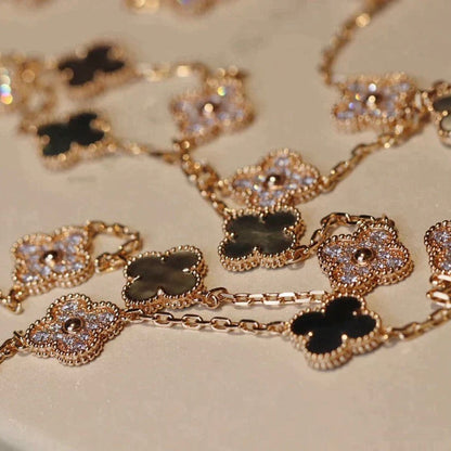 [AuraEcho]CLOVER 20 MOTIFS DARK MOP DIAMOND  NECKLACE
