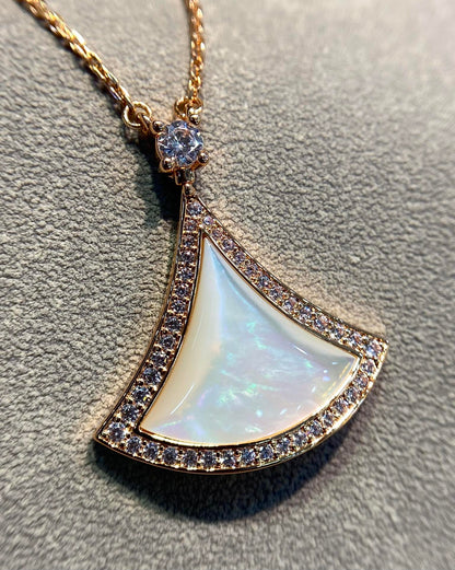 [AuraEcho]DREAM MOP DIAMOND PAVED PINK GOLD NECKLACE