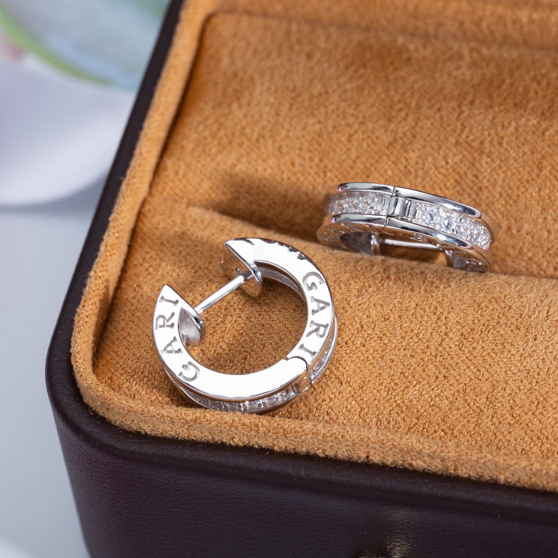 [AuraEcho]ZERO 1 MINI SILVER DIAMOND EARRINGS