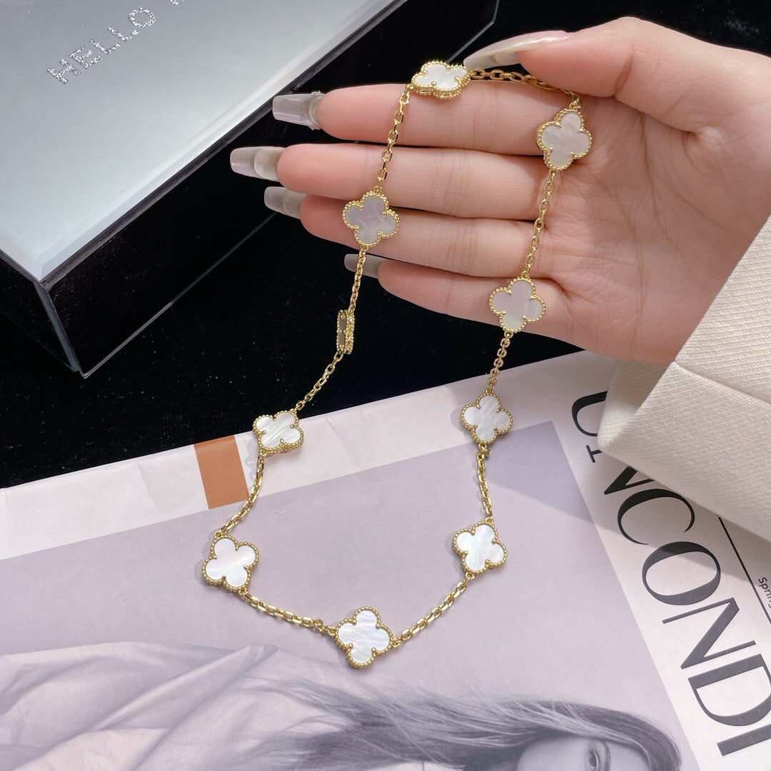[AuraEcho]CLOVER 10 MOTIFS WHITE MOTHER OF PEARL NECKLACE