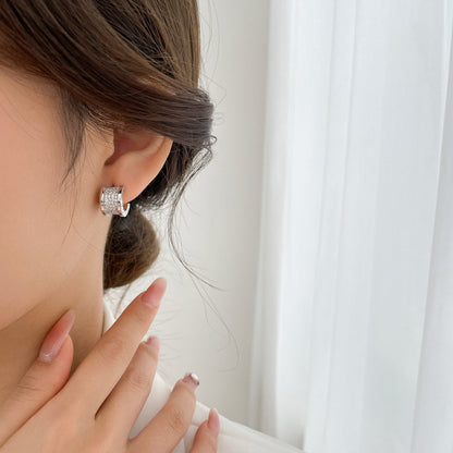 [AuraEcho]ZERO 1 DIAMOND PAVED EARRINGS