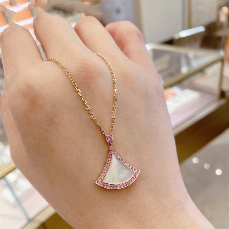 [AuraEcho]DREAM NECKLACE MOP DIAMOND PINK