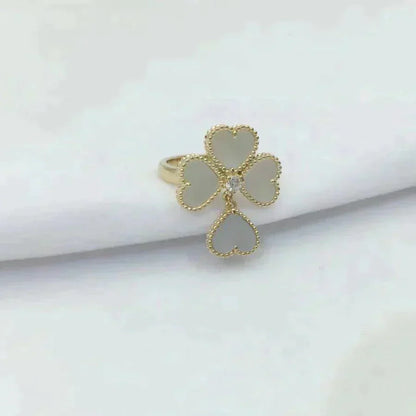 [AuraEcho]SWEET CLOVER WHITE MOP RING